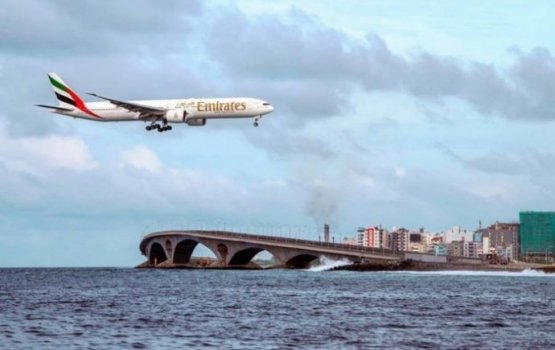 Emirates in hafuthaa aku 10 dhathuru 