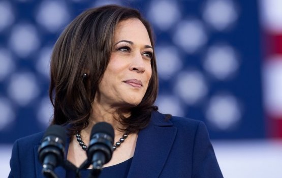 Americage furathama anhen naeebu raeesakah Kamala Harris!