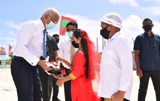 Mi 2 aharu kurevunu masaikathaa medhu fakhuruveri vey: Raees Solih