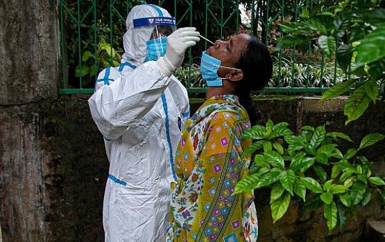 India in bunanee aabaadheege emmenah vaccine dheyn nujeheyne kamah