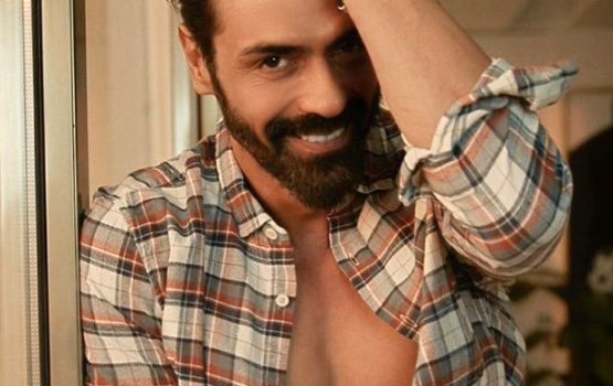 Drug massalaagai Arjun Rampal anehka ves fuluhah haaziru koffi