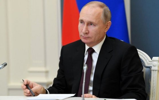 Raees kan kurahvaafaiva beyfulhunnah umurah rahkatherikan 