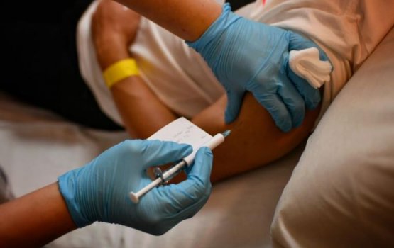 singapoor gai covid vaccine dhinun budha dhuvahu fashanee