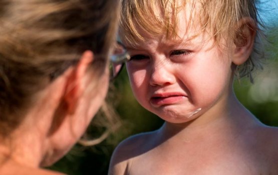 Kudhinnah adhabu dhinumuge gothun aniyakurun huttaalanjehey!