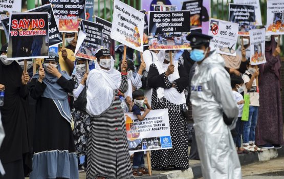 Dhekolhu hedhiyas muslimunge hashithah andhaane:  Sri lanka 