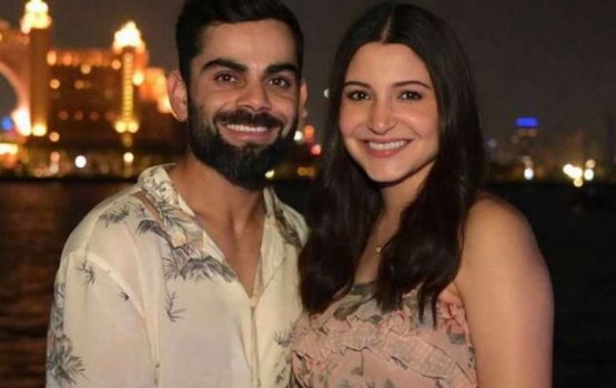 Virat aai Anushka ge dharifulhuge photo enme furathama aanmu kuree virat ge beybe