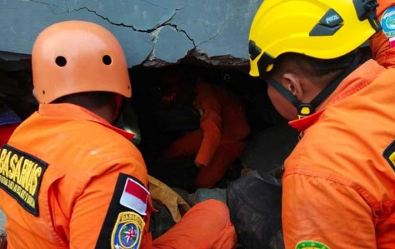 Indonesia ah baaru gadha binhelumehgai 42 meehun maruvejje