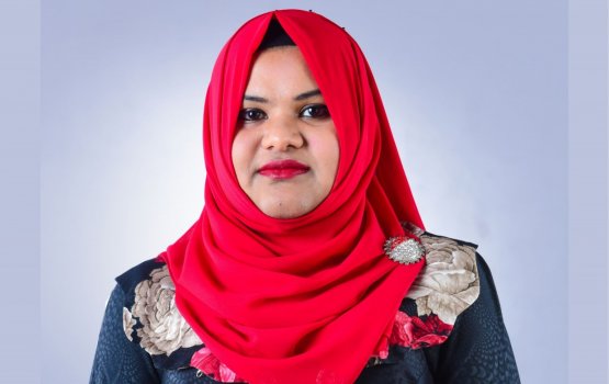 Vazeefaa aa behey traibunal ge raees kamah Aminath Abdulla Zuhair