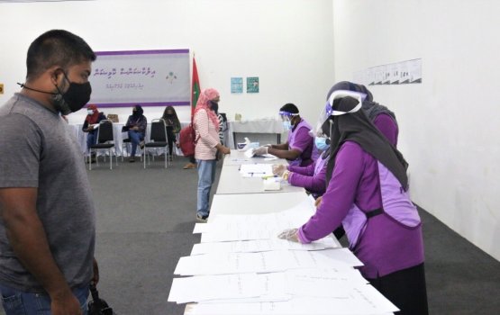 Anna aadheethha dhuvahakee sarukaaru bandhu dhuvaheh