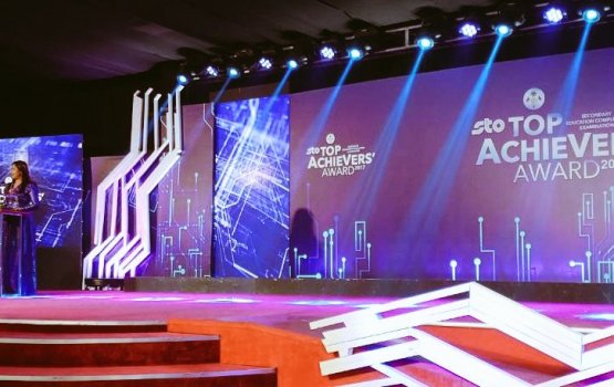 Mi aharuge gadha 10 eh ge jalsaa baavvaa gothaa medhu dharivarun nuruhun faalhu kuranee