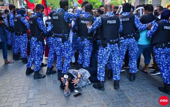 Fuluhun Channel 13 ge noosverinnah hamalaa dhinkamah bune ekan kuhverikohfi