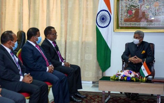 Sarukaaruge amalu thakah India in faaraveri vaan idhikolhun edhijje