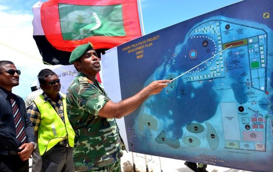 Coast Gurd ge bandharakaai Dock Yard eh tharahgee kuran soi koff