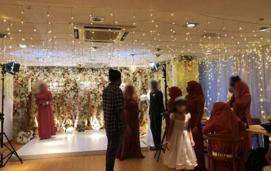 Kaiveni party eh huttuvai, Salt cafe joorimanaa koffi