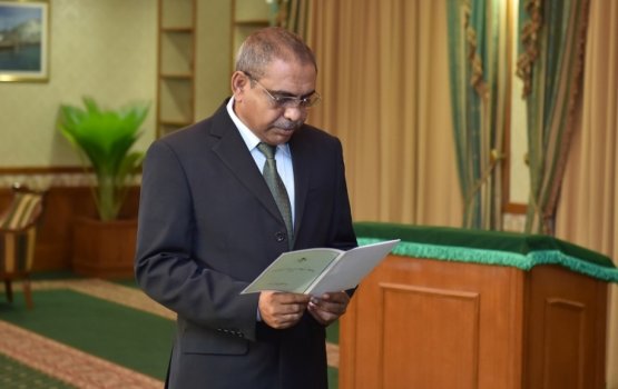 Elections ge complaints commission ge veriyaa Zahid isthiufaa dhevvaifi