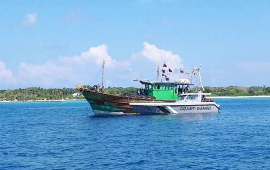 Beyruge boat thakun dhaa alhaathee hushahelhi massala beyru kollaifi