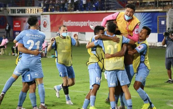ISL ge championkan mumbai city FC hoadhaifi