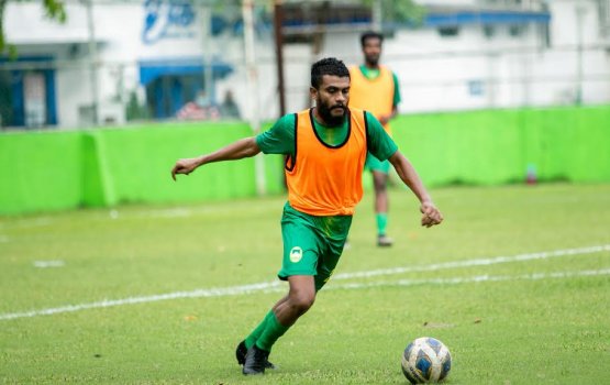 Maziya ge mujey aai Jenney SUS ah, Green ge al saeed eagles ah