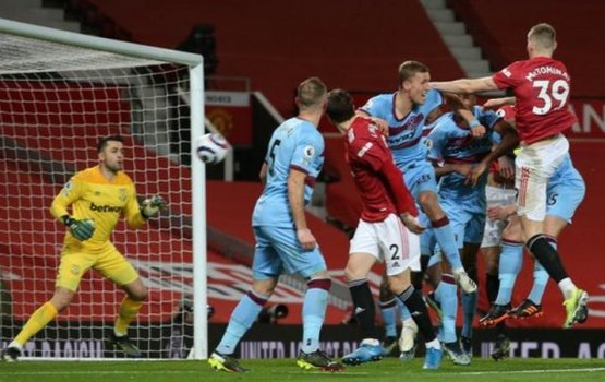 West Ham athun molhuve, United 2 vana ah