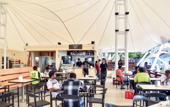 Food court unit thakeh kuyyah dheyn STO in hulhuvaalaifi