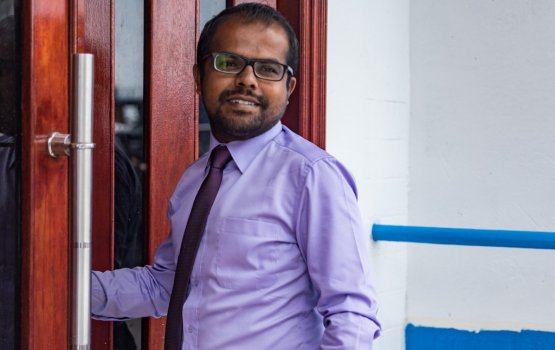 Adhadhu noohuge editor Fiyaz ah maruge inzaaru dhin mahsala MJA in kuheverikohfi