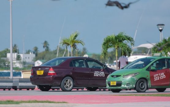 Rakkaatheri kamuge mingandah nufethey Taxi thakah Airpot ah nudheveyne: Police