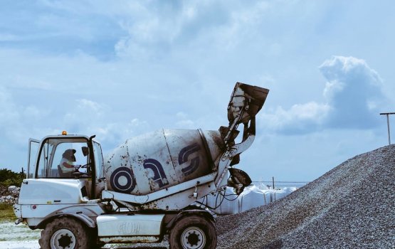 Construction saamaanu vikkan STO in 60 agent in hamajassaifi