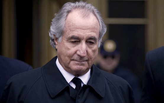 Dhuniyeyge enme bodu ponzi scheme artist maruvejje