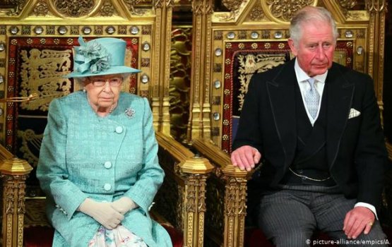 Queen Elizbathu avahaara vumun vaanee kihineh?