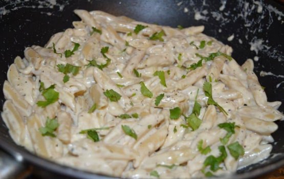 Roadha malaafaiy: Pasta Alfredo
