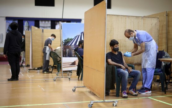 Vaccine aa eku Ingireysi vilaathugai covid jehey meehunge adhadhu bodu thanun dhashah