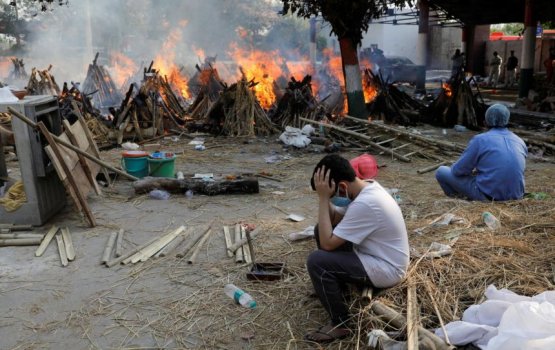 India ge haalathu ithurah goasvun ekasheegen vey!