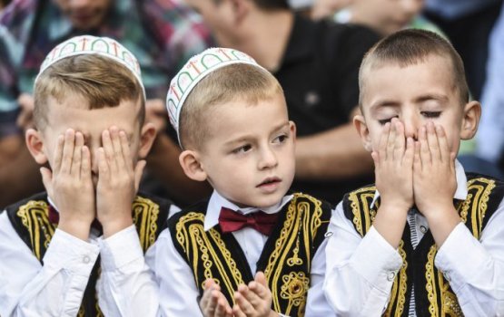 Fithuru Eid: Dhuniyeyge eki kankolhu thakun, Varah thafaathu