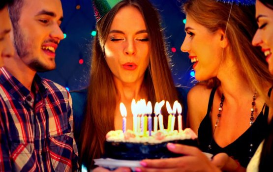 Ufan dhuvas faahaga kurun: dhegotheh nuvi munaasabatheh