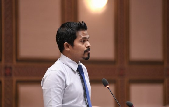 Majority leader azim isthiufaa dhevvan jehey: Hussain 