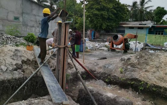 Hangnaameedhoo fenuge nizaam gaaiumu kurumuge masakathah beynunvaa saamaanu gengosfi