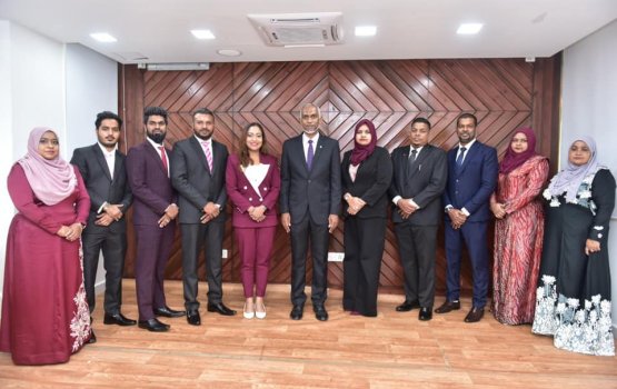 Male' city council ge Deputy Mayor hovun mi mahuge 21 gai baavvan ninmaifi