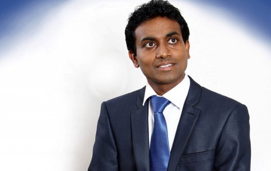 Professor Ugail: Raajjeyge siyaasee masrahun fenidhaane baa?