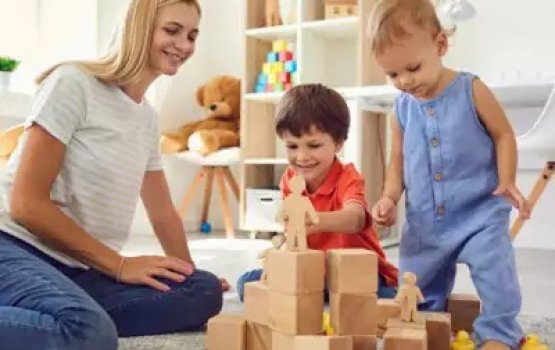 Kudakudhinah emme kudairu mikanthah dhas kohdheyn vaane