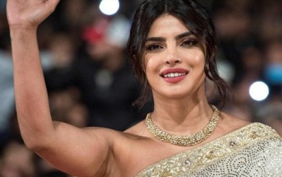 Meehun dhekey gothah ulhununama salaamatheh nuvees: Priyanka