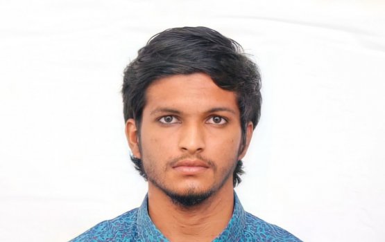 Nasheed ah dhin hamalaa aa gulhigen hayyaru kuri fathih dhookollaifi