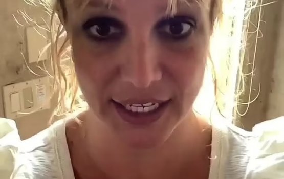 39 Aharugai alah iPad eh libumun Britney ufalun folhifai!