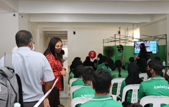 School dharivarunnah Pfizer vaccine jahan fashaifi