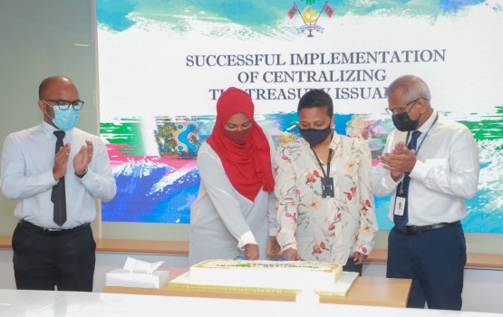  Dharani negumuge hurihaa idhaaree kankan ehfuraalhehge dhashah badhalu koffi