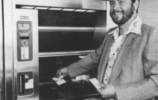 Cash Card gai beynunkuraa 4 adhadhu ge pin ge hageegathakee miee