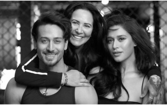 Tiger Mumbai in geyeh ganefi