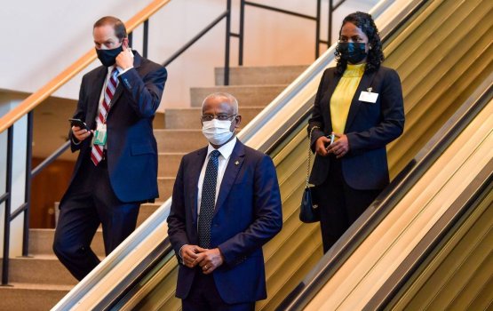 Moosumee massala thakakee mi jeelah oi emme bodu massala: Raees