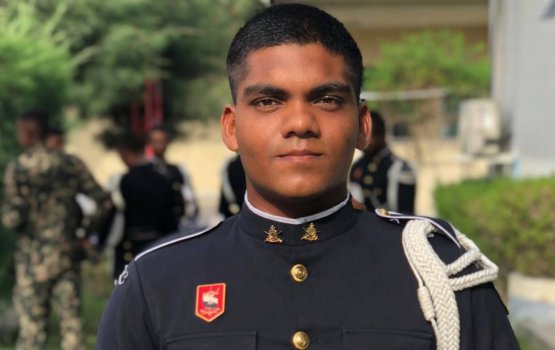 India gai thamreenu hadhamun dhiya sifainge meehaku niyaavejje