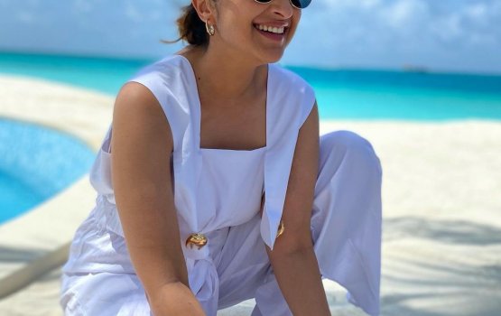 Parineeti ge mi poto tha varah salhi!