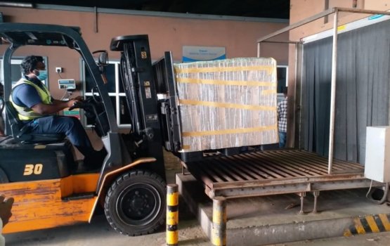 Raajje in Bangladesh aai Nepal ah covid vaccine hadhiyaa kuranee